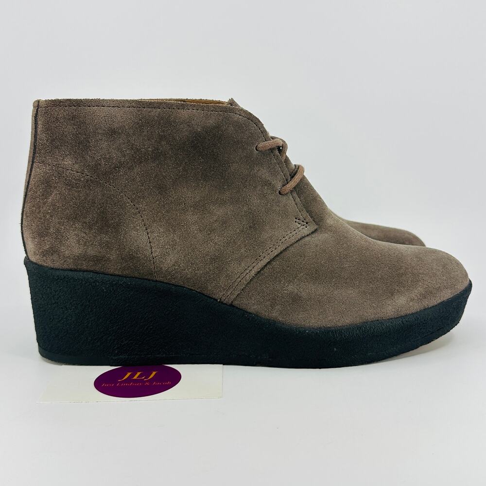 Clarks Women's Athie Terra Dark Taupe Suede Wedge Ankle Booties Size 8.5